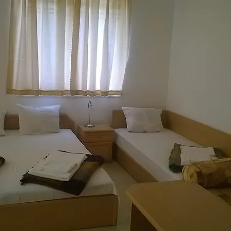 House Of Flowers Gasthuis Ahtopol